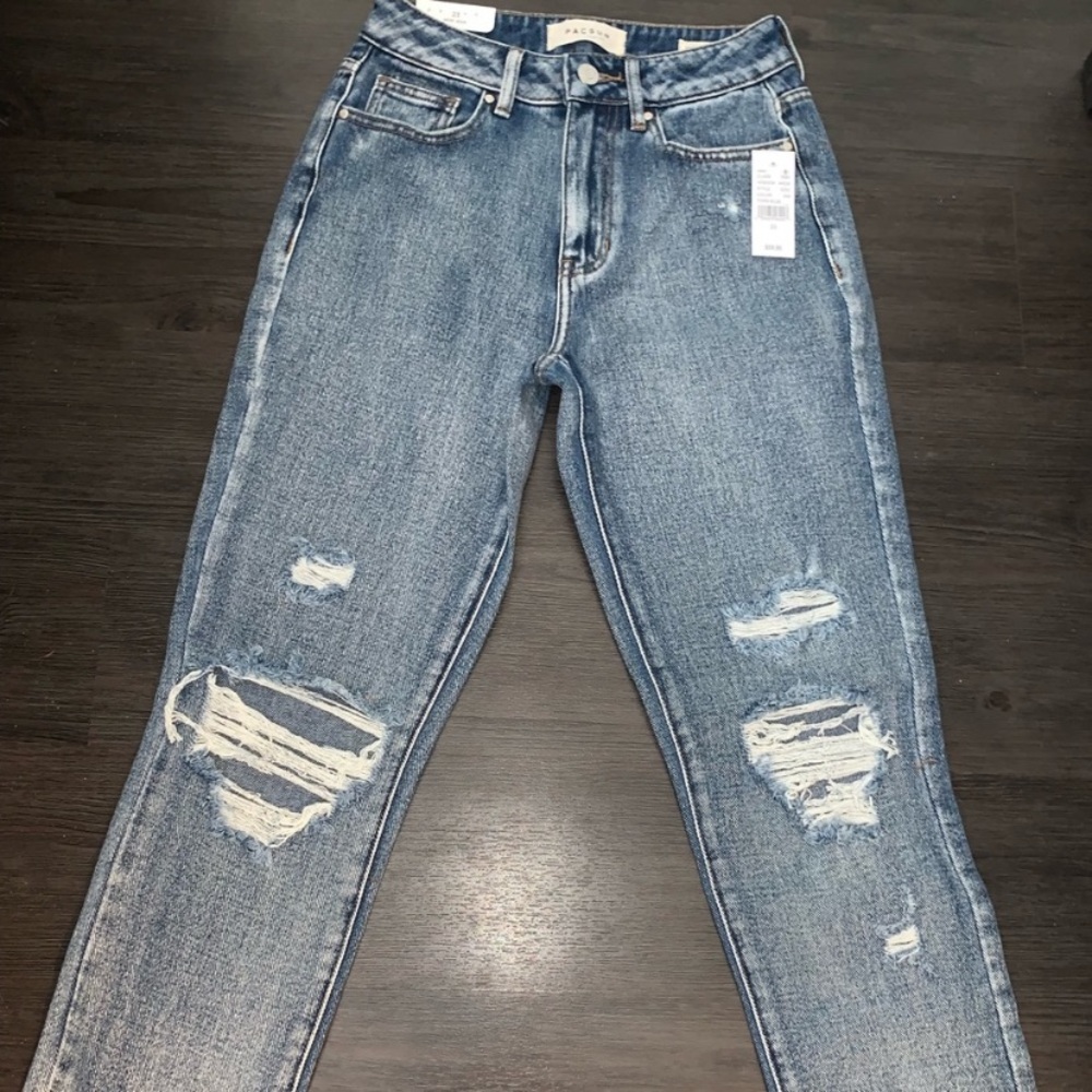 PacSun Mom Jeans Size 23 NWT
